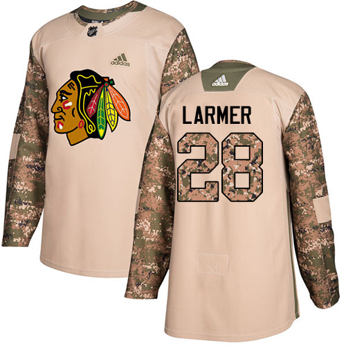 Adidas Blackhawks #28 Steve Larmer Camo Authentic Veterans Day Stitched NHL Jersey